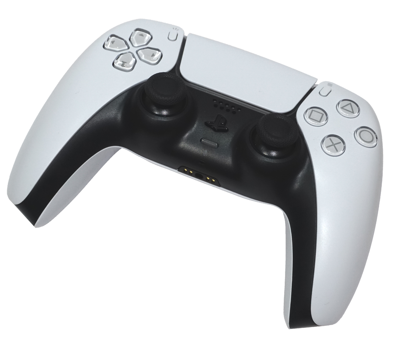 Fotografía de un control DualSense blanco de PlayStation 5, 20 de enero de 2021; imagen referencial de la plataforma.